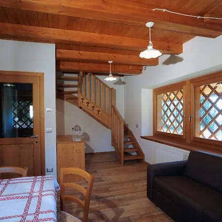 Aparthotel Diffuso Comeglians