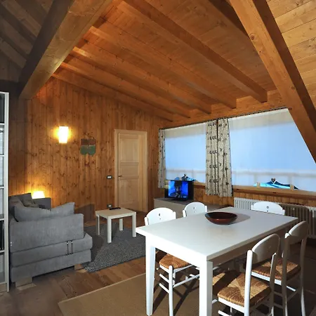 Aparthotel Diffuso Comeglians